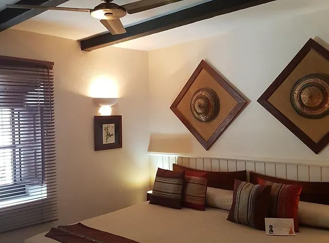 Hotel La - Old Town