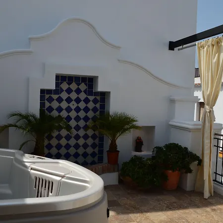 La - Old Town * Marbella